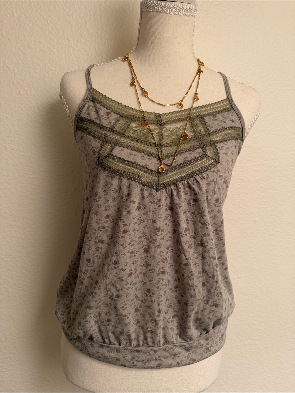 mine Olive and Gray Floral Lace-Trim Camisole